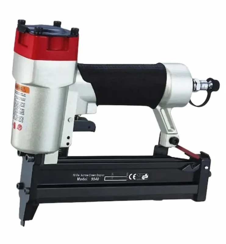 Grapadora Corona Angosta L SK9040